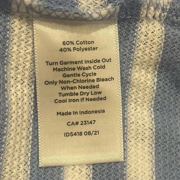 Talbots Top Size X Small Color Blue White Striped 3/4 Sleeve V Neck Pullover - Picture 5 of 5